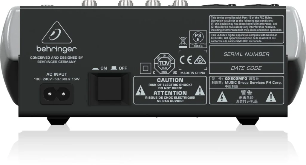 Микшерный пульт Behringer QX602MP3