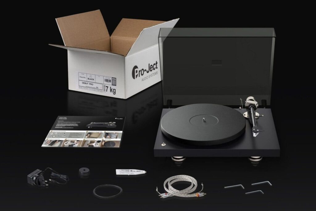 Проигрыватель винила Pro-Ject DEBUT PRO (Pick It PRO) Satin Black