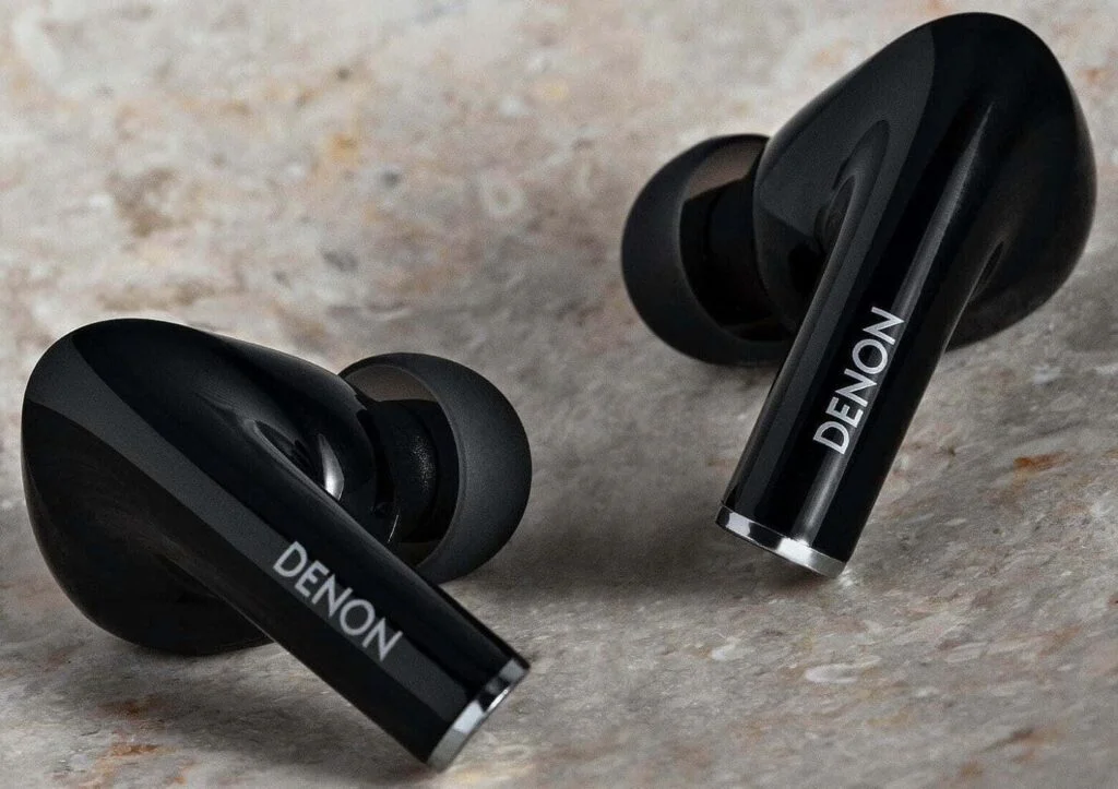 Наушники Denon AH-C630W Black