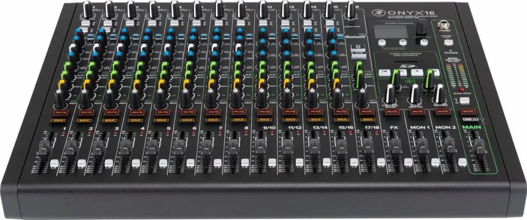 Микшер Mackie ONYX16