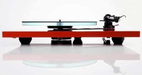 Проигрыватель виниловых пластинок Rega Planar 3 (RB-330, Exact) High Gloss red