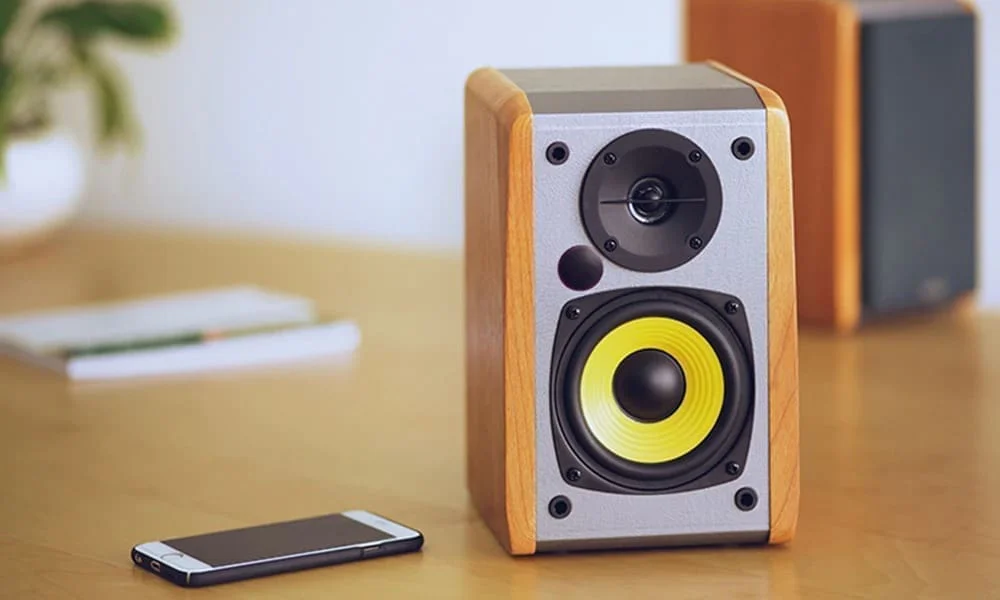 Полочная акустика Edifier R1010BT Brown