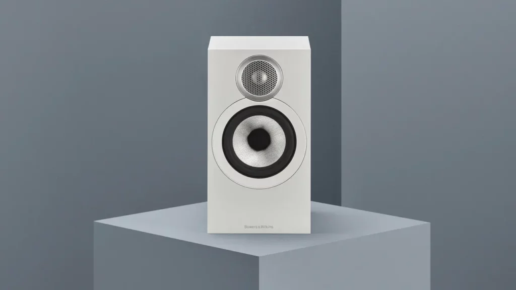 Полочная акустическая система Bowers & Wilkins 607 S3 White