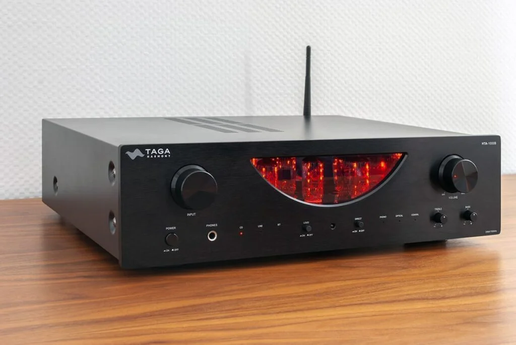 Усилитель TAGA Harmony HTA-1000B Hybrid Amplifier Black