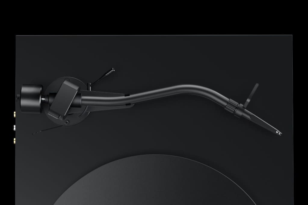 Проигрыватель винила Pro-Ject Debut PRO S (Pick It S2 C Black) Black