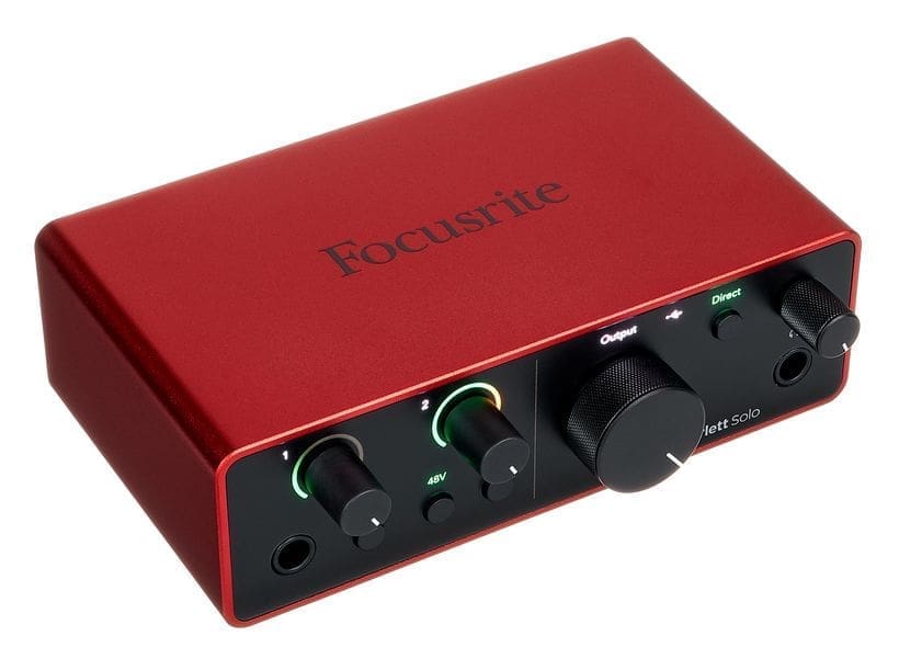 Студийный комплект FOCUSRITE Scarlett Solo Studio 4th Gen