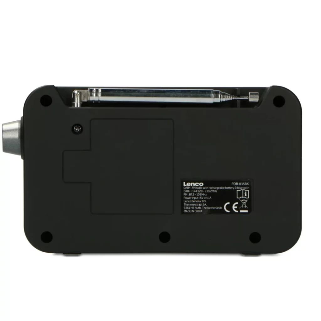 Портативное FM-радиo Lenco PDR-035BK