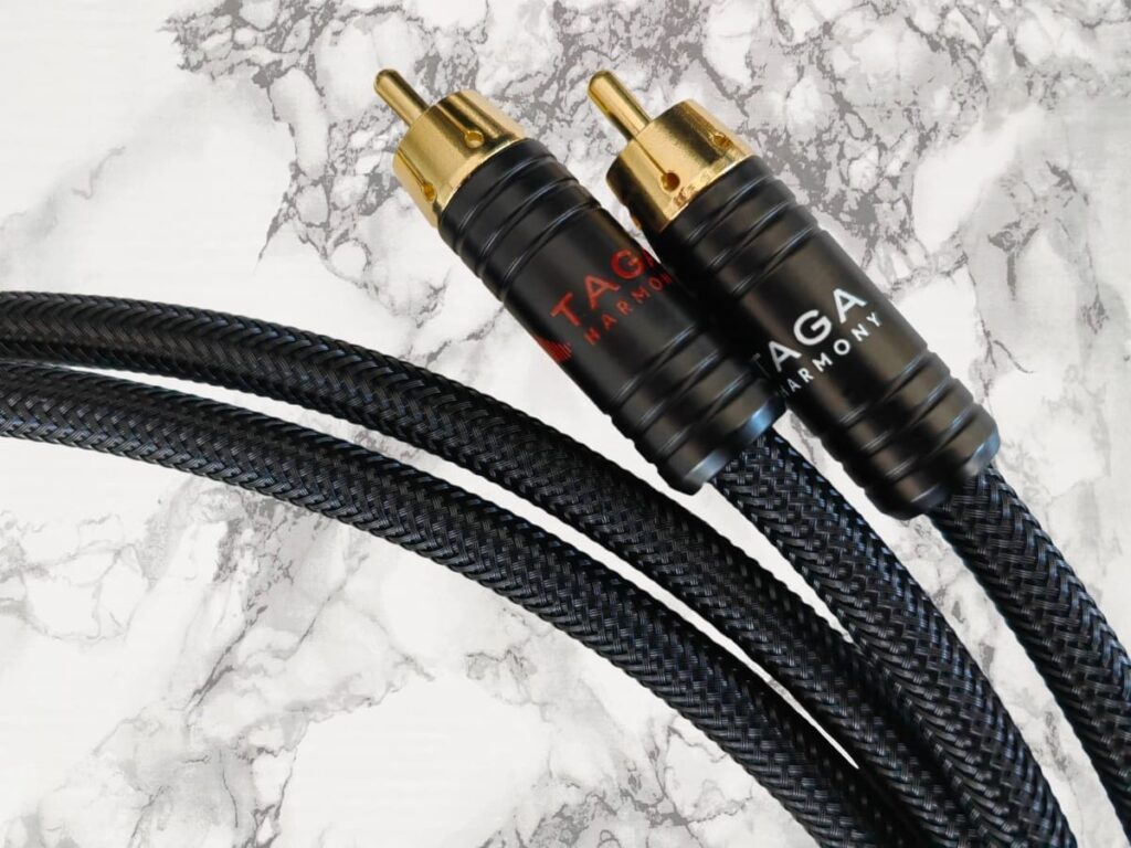 Кабель межблочный TAGA Harmony TRI-200 (1 m)