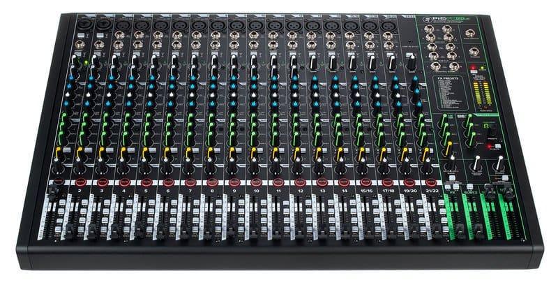 Микшер Mackie ProFX22v3