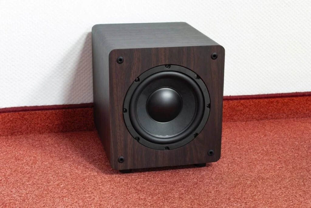 Сабвуфер Taga Harmony TSW-60 Modern Wenge