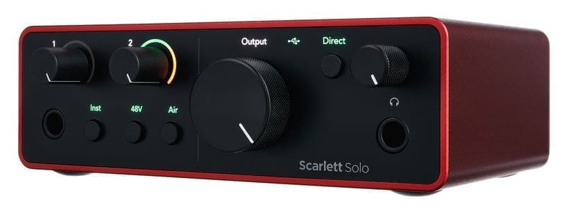 Студийный комплект FOCUSRITE Scarlett Solo Studio 4th Gen