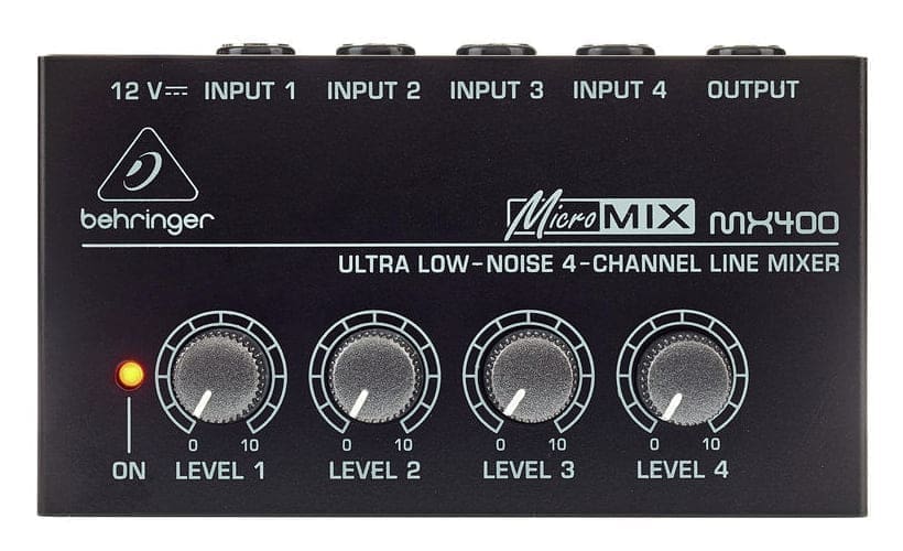 Микшерный пульт Behringer MX400