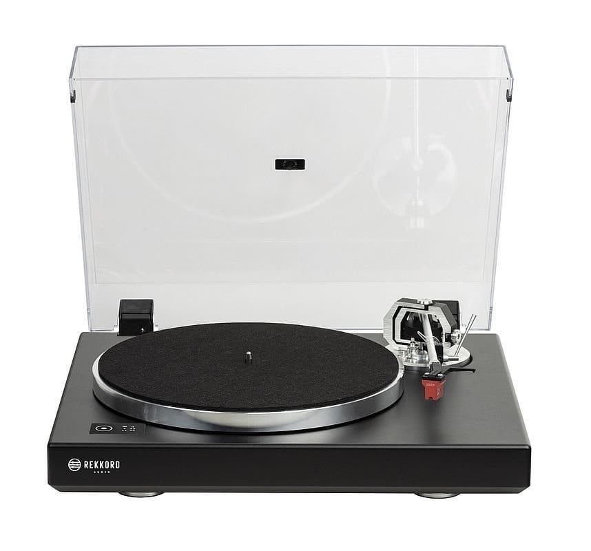 Проигрыватель винила REKKORD Audio M600 (MC Quintet Red)