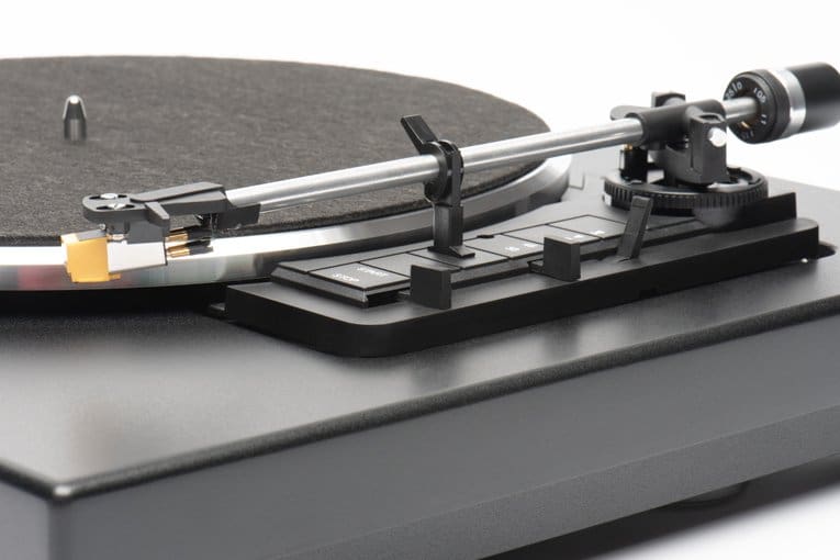 Проигрыватель винила REKKORD Audio F300 Silver (OM10)