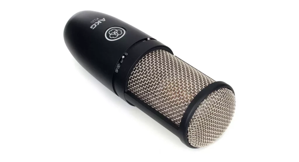 Микрофон AKG P220