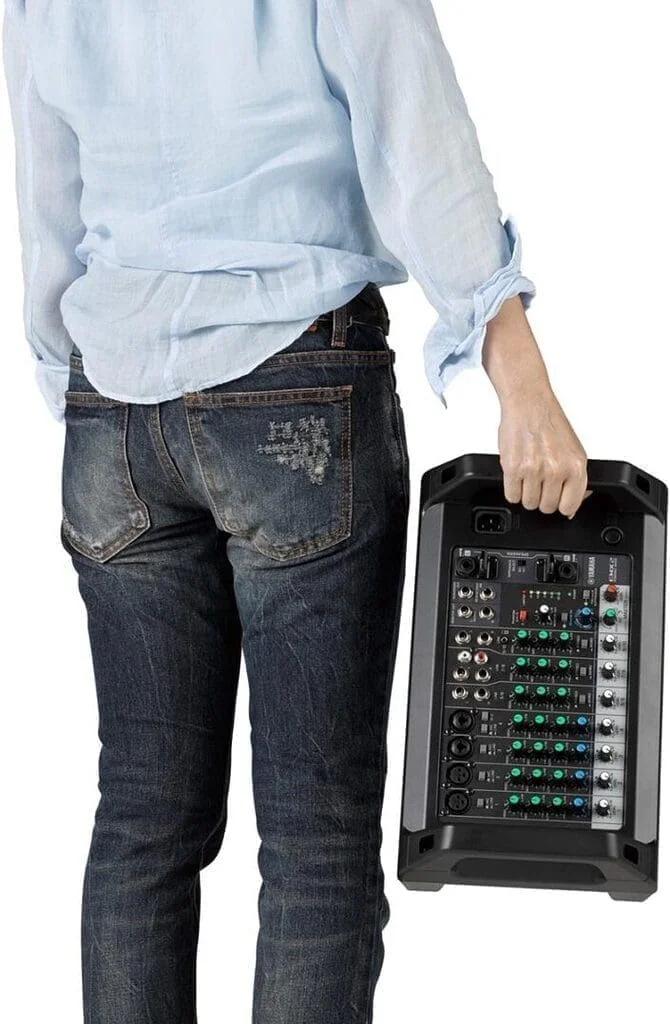 Активный микшерный пульт Yamaha EMX2