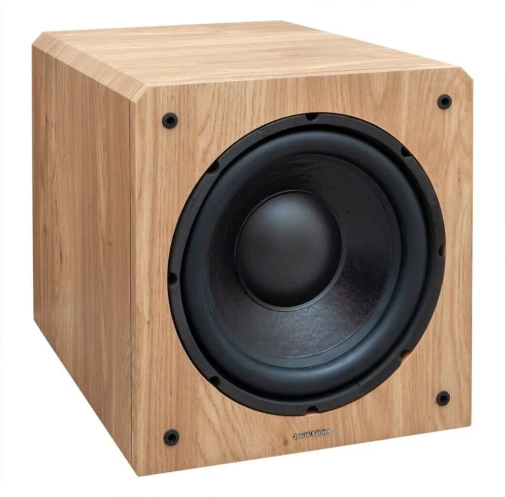 Активный сабвуфер TAGA Harmony TSW-212 SE OAK