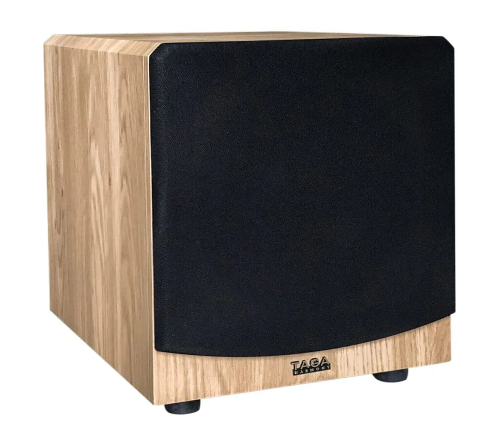 Активный сабвуфер TAGA Harmony TSW-80 OAK