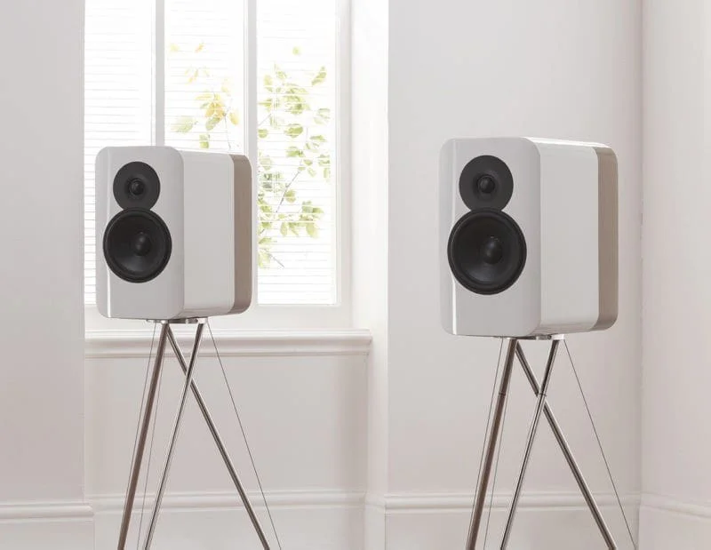 Акустическая система Q Acoustics Concept 300 White + OAK (Без стоек)