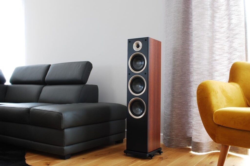 Акустическая система TAGA Harmony Azure F-100 v.2 Walnut