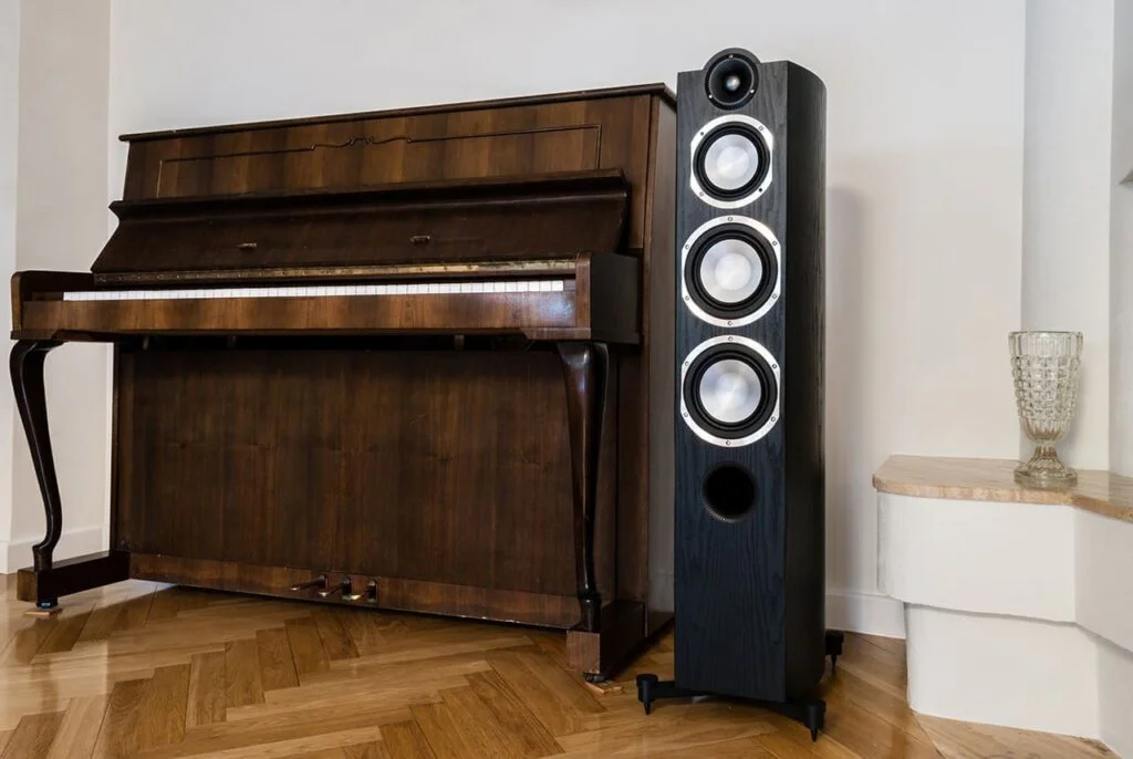 Акустическая система TAGA Harmony Platinum F-100 v.3
