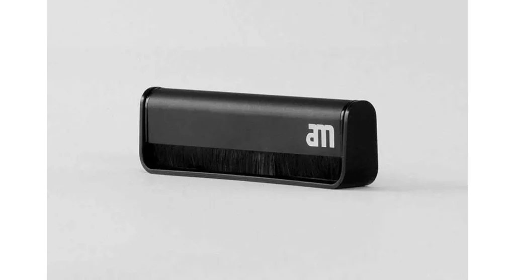 Щетка для ухода за винилом AM Clean Sound Vinyl Brush