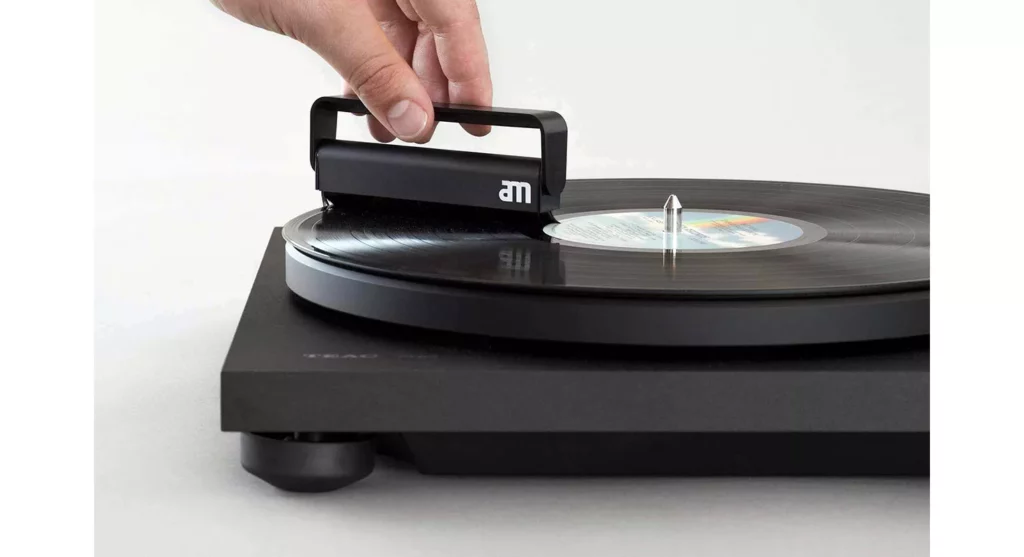 Щетка для ухода за винилом AM Clean Sound Vinyl Brush