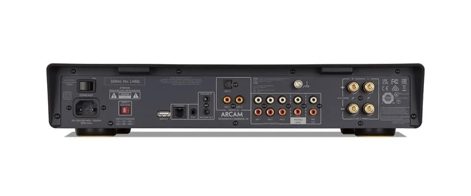 Интегрированный усилитель Arcam A5