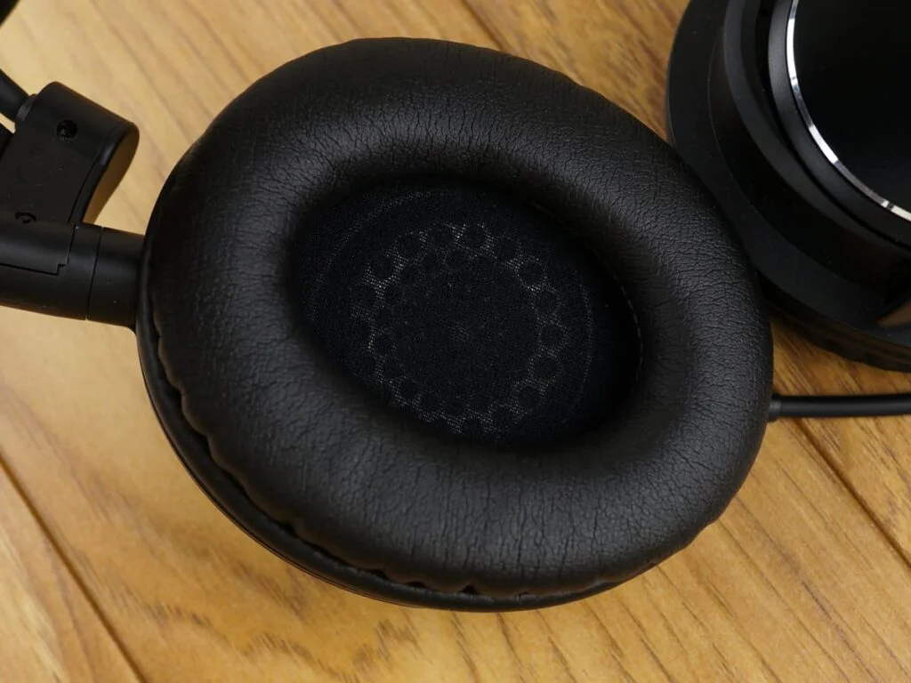 Наушники Audio Technica ATH-AVC500