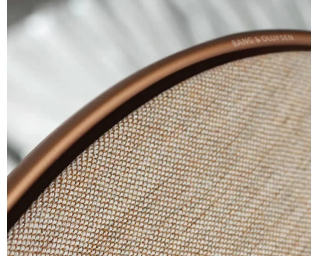 Беспроводная акустика Bang & Olufsen BeoPlay A9 4th Gen Bronze/Walnut (без GVA)