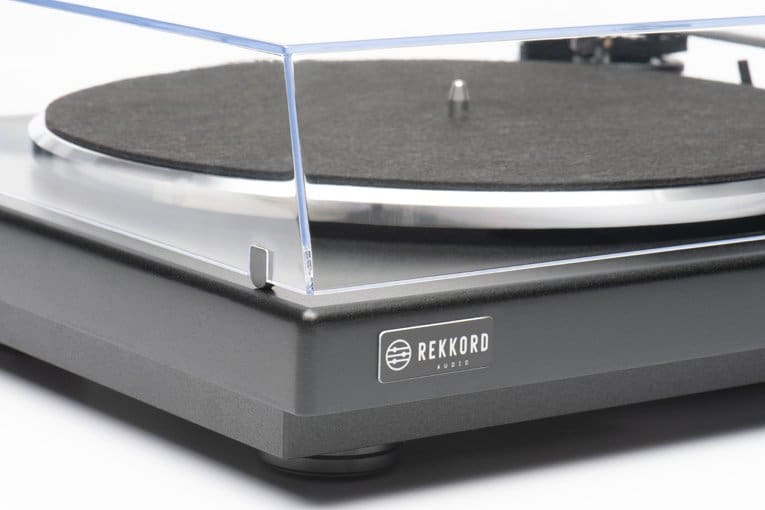 Проигрыватель винила REKKORD Audio F300 Silver (OM10)