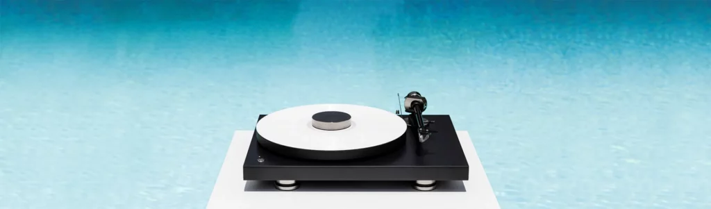 Проигрыватель винила Pro-Ject Debut PRO B (Pick it PRO B) Black