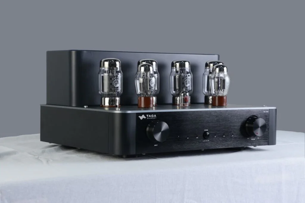 Усилитель TAGA Harmony TTA-1000B