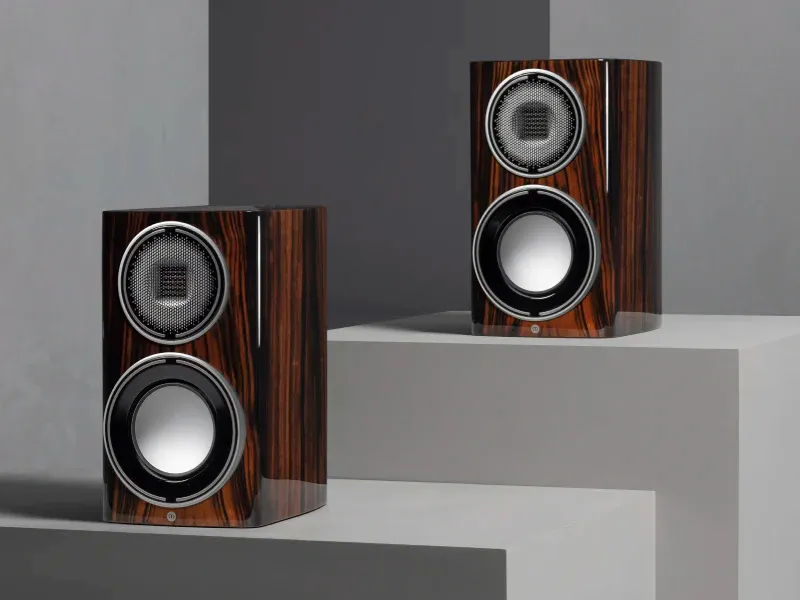 Полочная акустика Monitor Audio Platinum 100 (3G) Piano Ebony