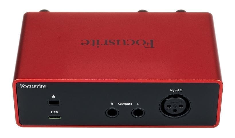 Студийный комплект FOCUSRITE Scarlett Solo Studio 4th Gen