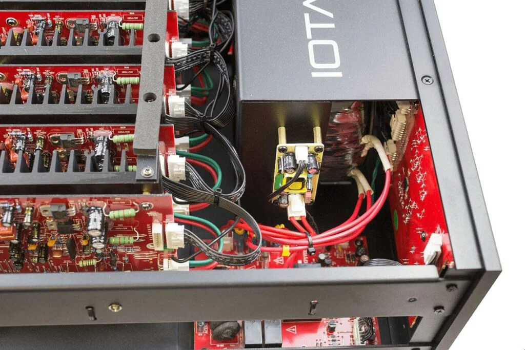 Усилитель мощности IOTAVX AVXP1