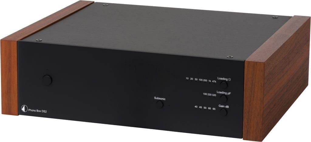 Фонокорректор Pro-Ject Phono Box DS2 (Black/Mahagony)