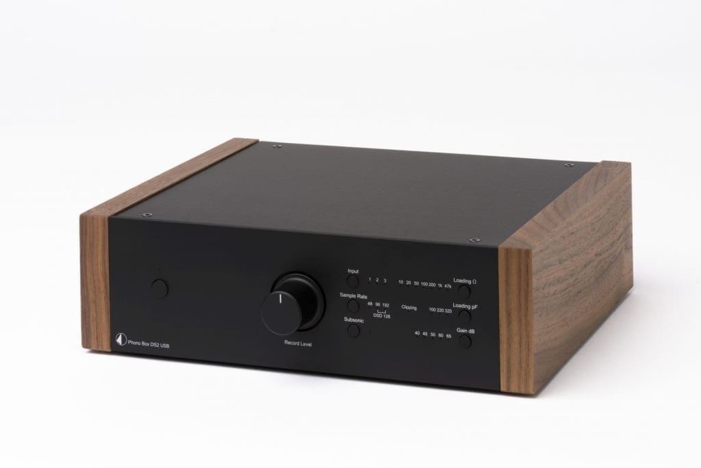 Фонокорректор Pro-Ject Phono Box DS2 USB (Black/Walnut)