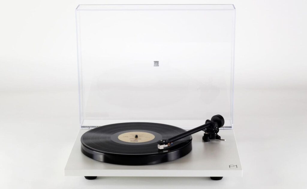 Проигрыватель виниловых пластинок Rega Planar 1 Matt White