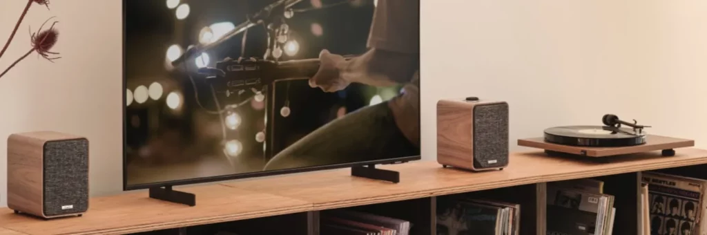 Активная акустическая система Ruark Audio MR1 MK3 RICH WALNUT