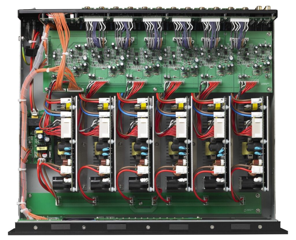Многозональный усилитель Parasound ZoneMaster Model 1250