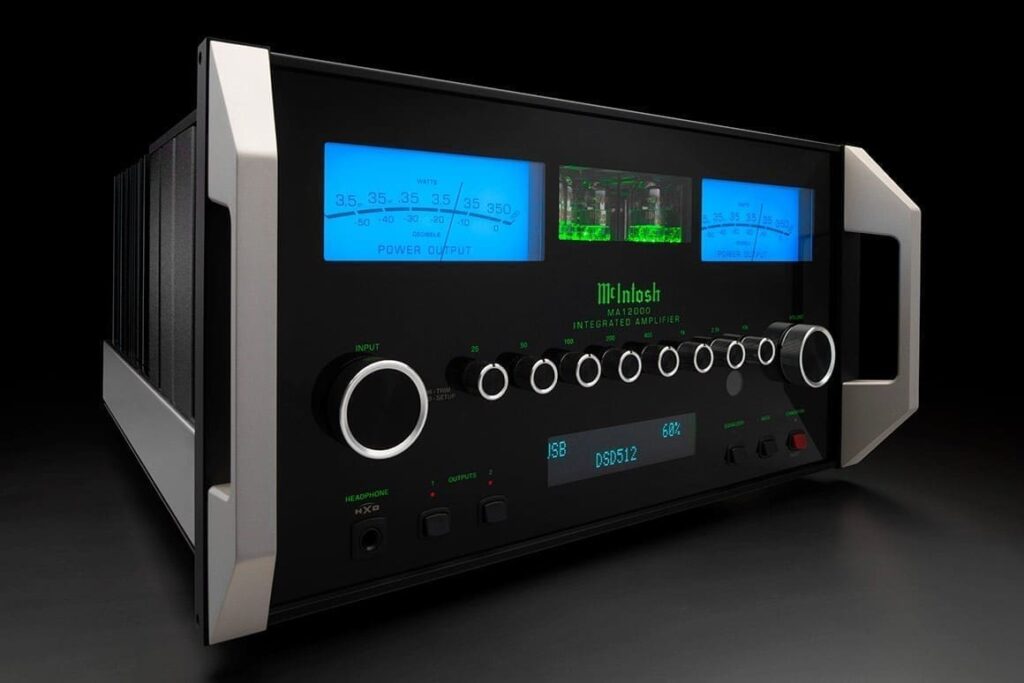 Интегральный усилитель McIntosh MA12000