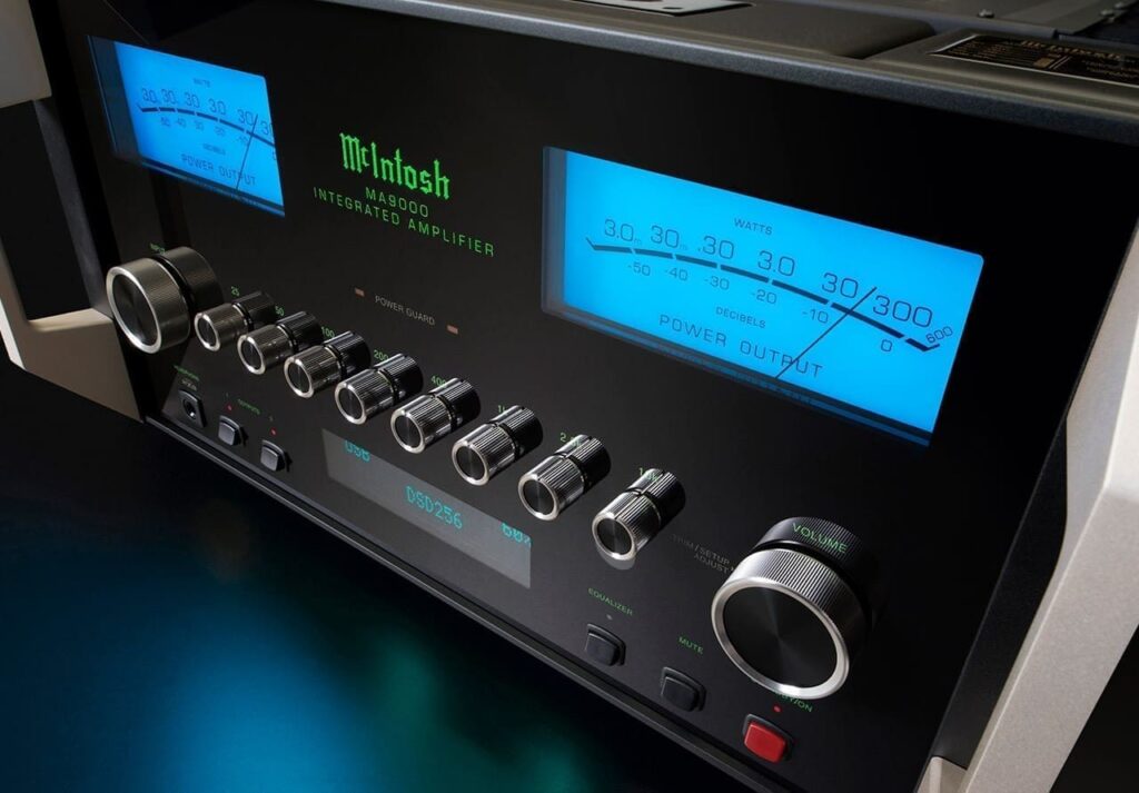Интегральный усилитель McIntosh MA9000