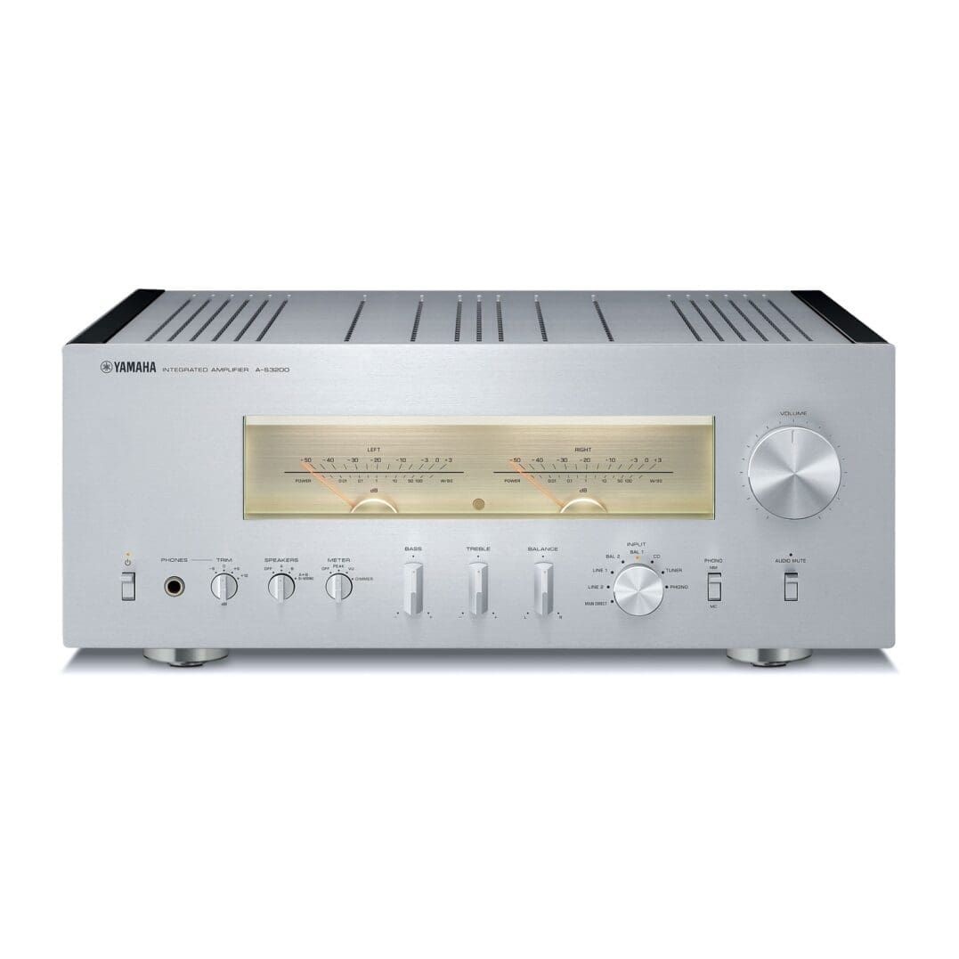 Интегральный усилитель Yamaha A-S3200 silver