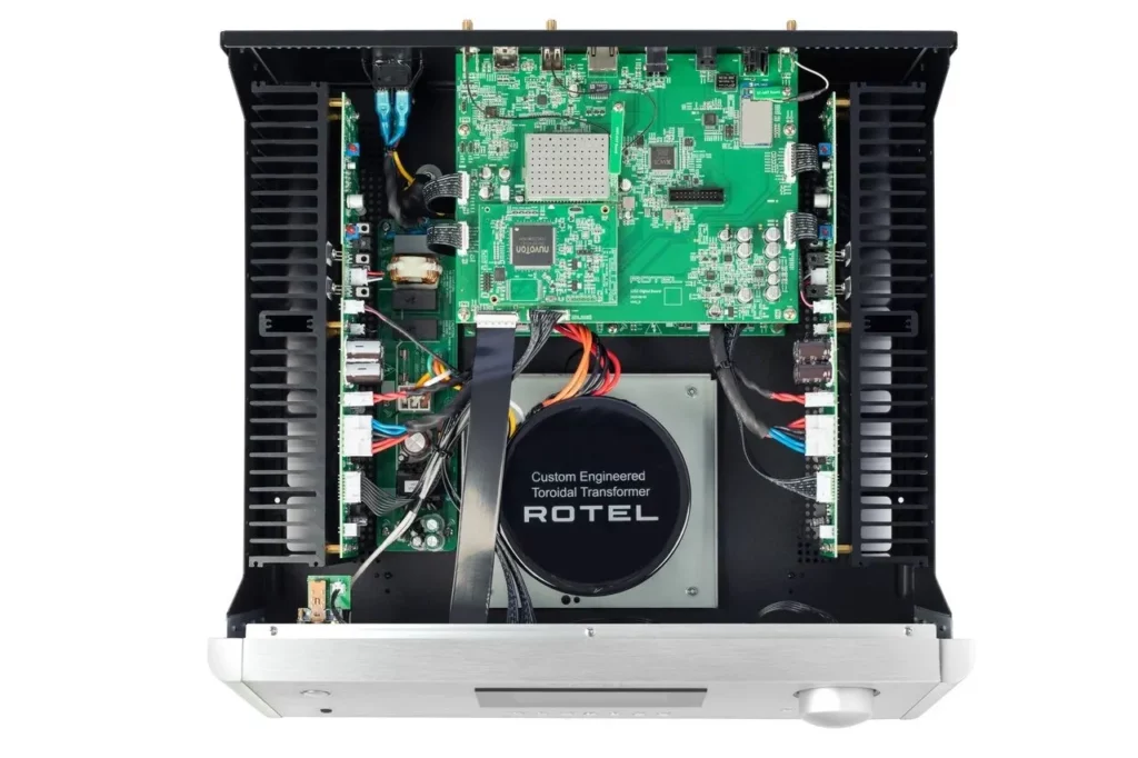 Интегральный усилитель Rotel RAS-5000 Silver