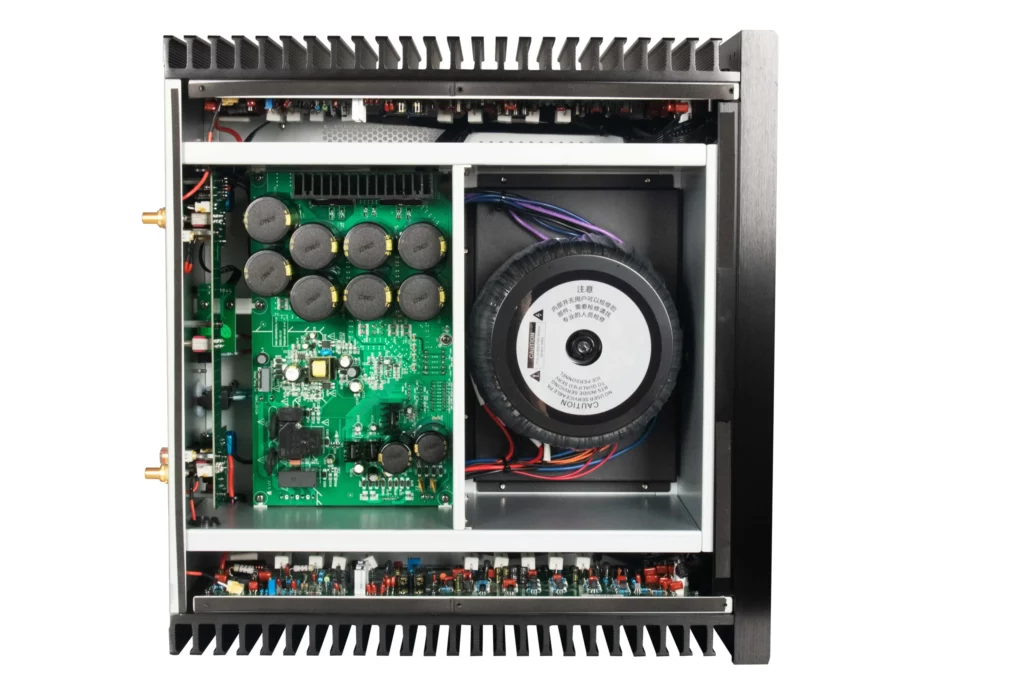 Усилитель мощности Tone Winner AD-2500PRO