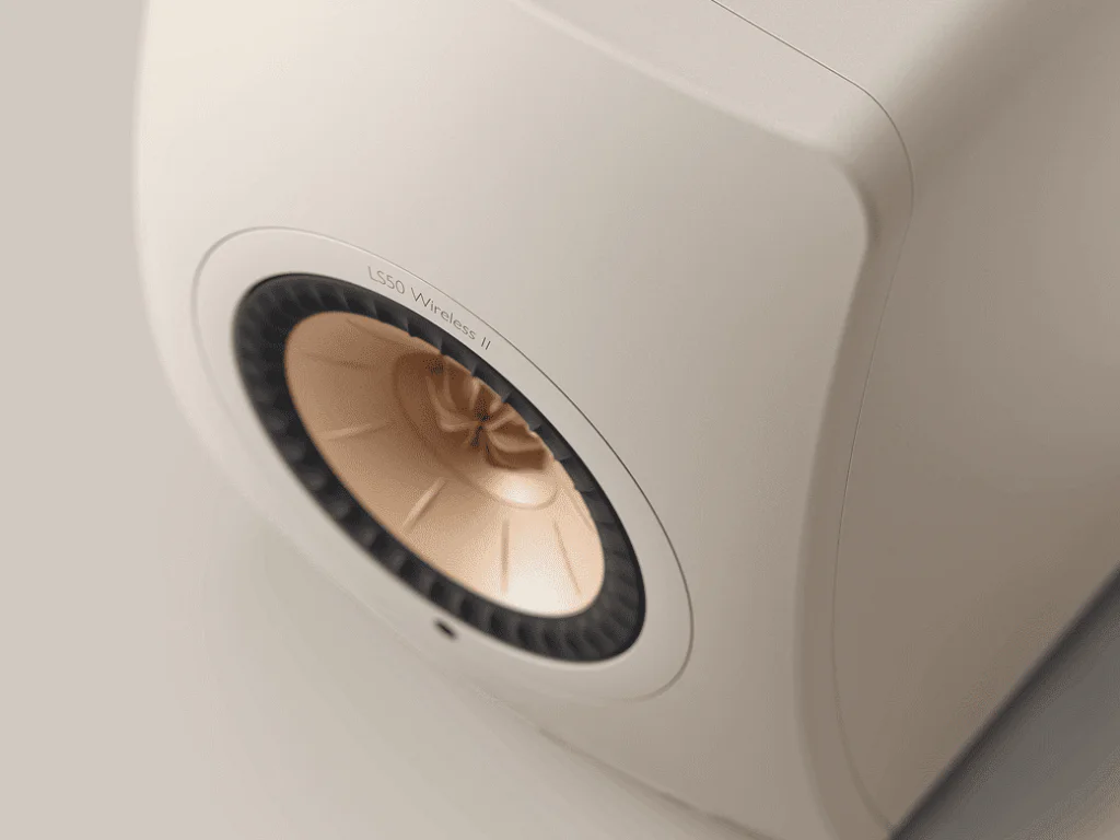 Полочная акустика KEF LS50 Wireless II Sand Shell