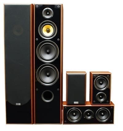 Комплект акустики TAGA Harmony TAV-606 v.3 Walnut