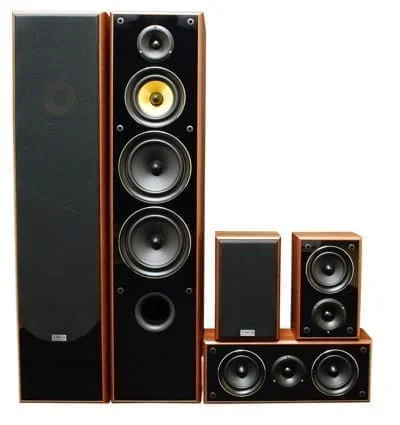 Комплект акустики TAGA Harmony TAV-606 v.3 Walnut