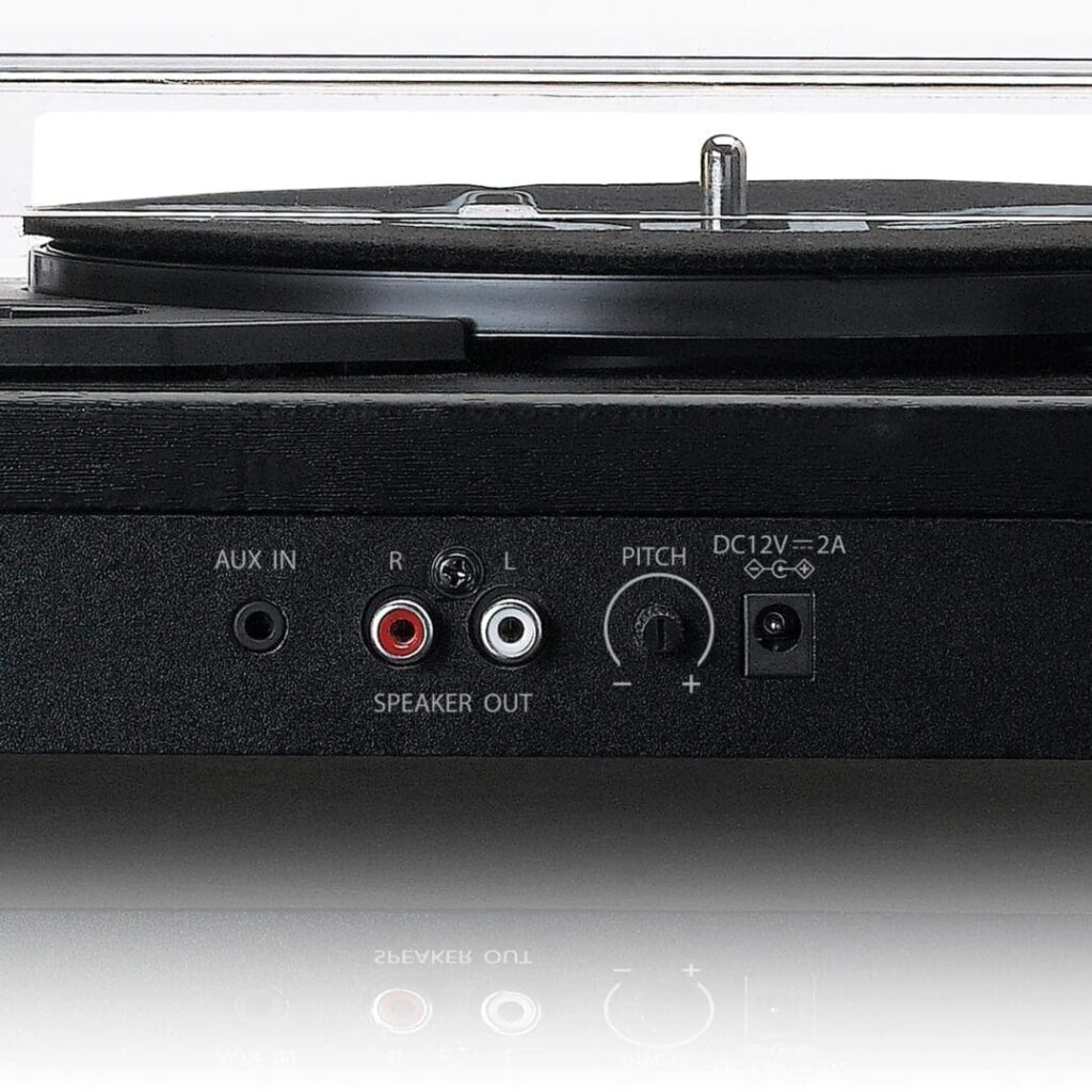 Виниловый проигрыватель Lenco LS-101BK